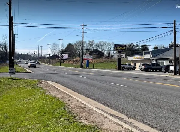 481 W Broad St, Smithville, TN 37166