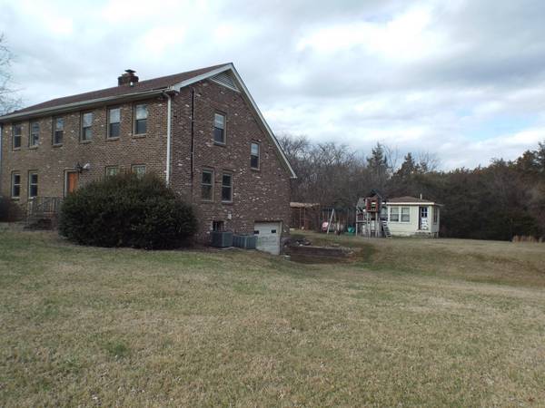 6294 Snail Shell Cave Rd, Rockvale, TN 37153