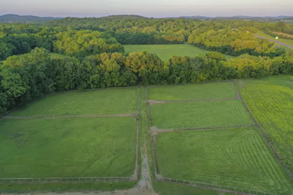 6330 Cox Rd, Arrington, TN 37014