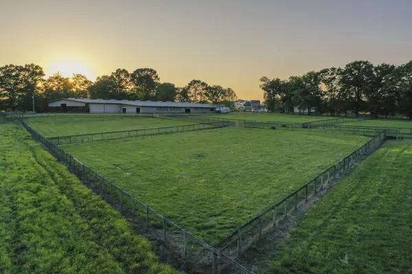 6330 Cox Rd, Arrington, TN 37014