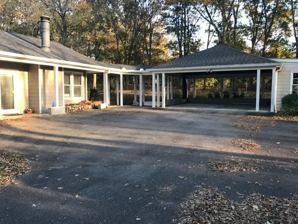 2323 Castleman Dr, Nashville, TN 37215