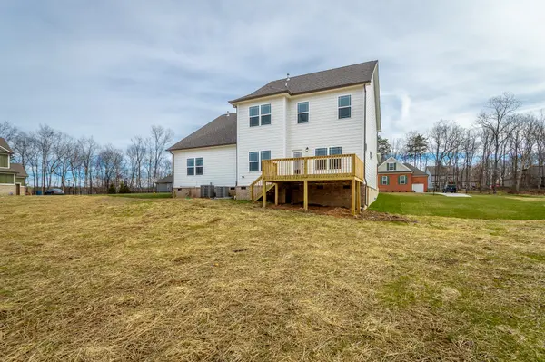 2435 Blue Mist Dr, Signal Mountain, TN 37377