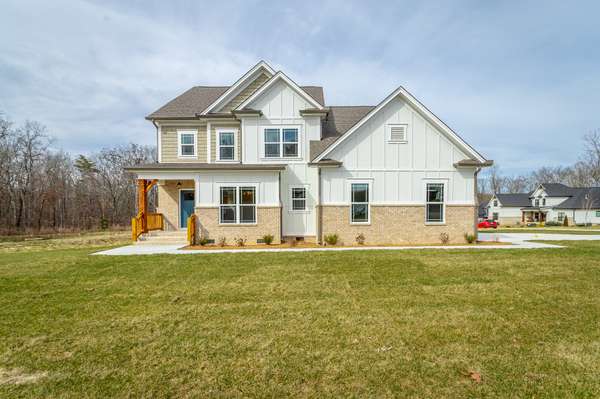2435 Blue Mist Dr, Signal Mountain, TN 37377