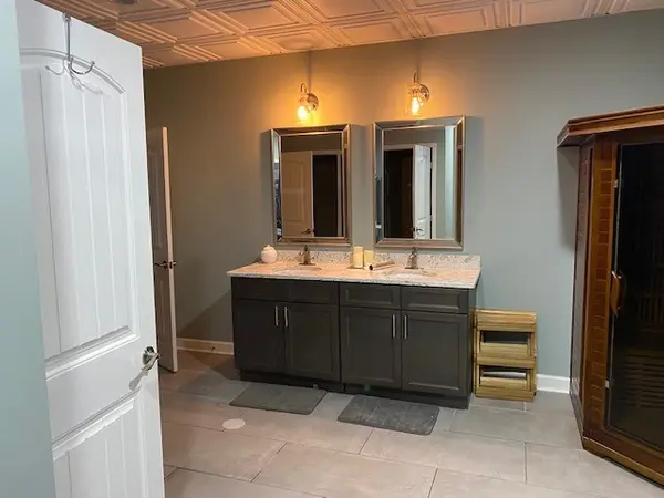 1112 W Main St, Lebanon, TN 37087