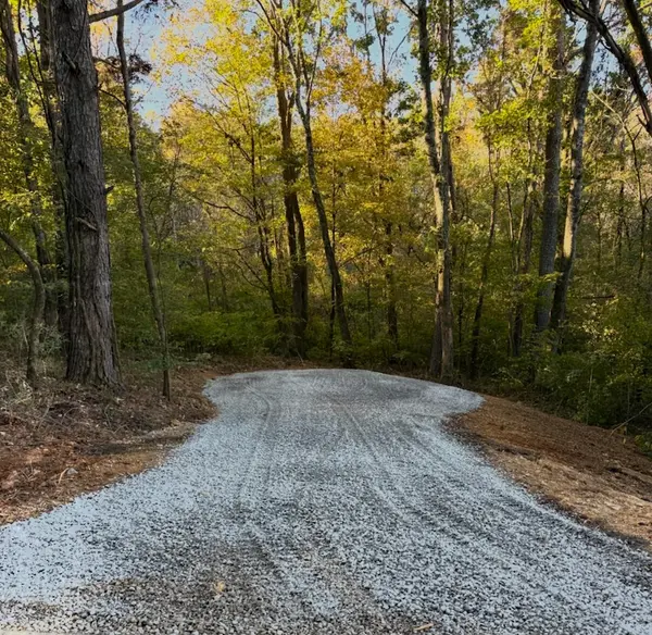 2937 Happy Valley Road, Rossville, GA 30741