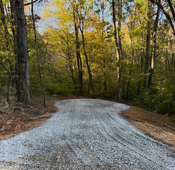 2937 Happy Valley Road, Rossville, GA 30741