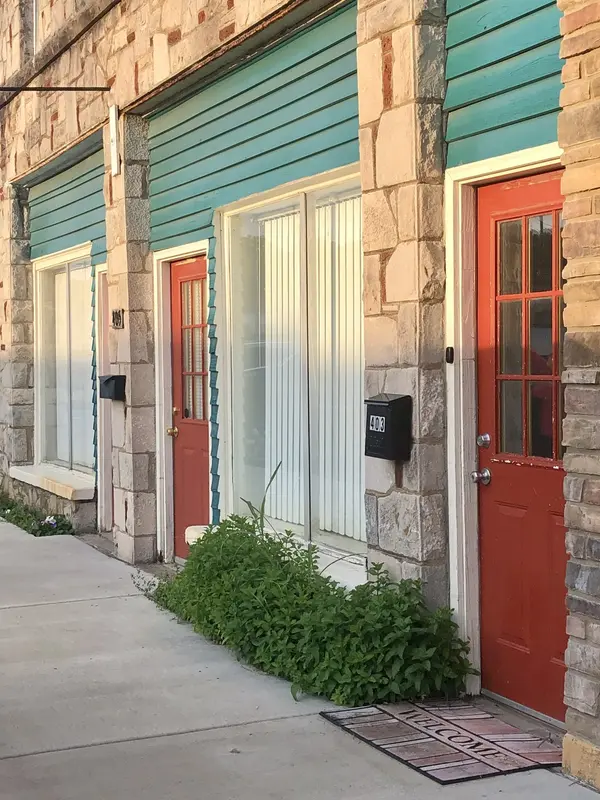 405 N 1st St #N, Pulaski, TN 38478
