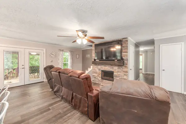 945 Old Lavinia Rd, Cedar Grove, TN 38321