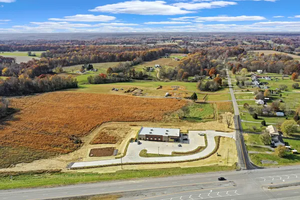131 W Roberts Rd, Portland, TN 37148