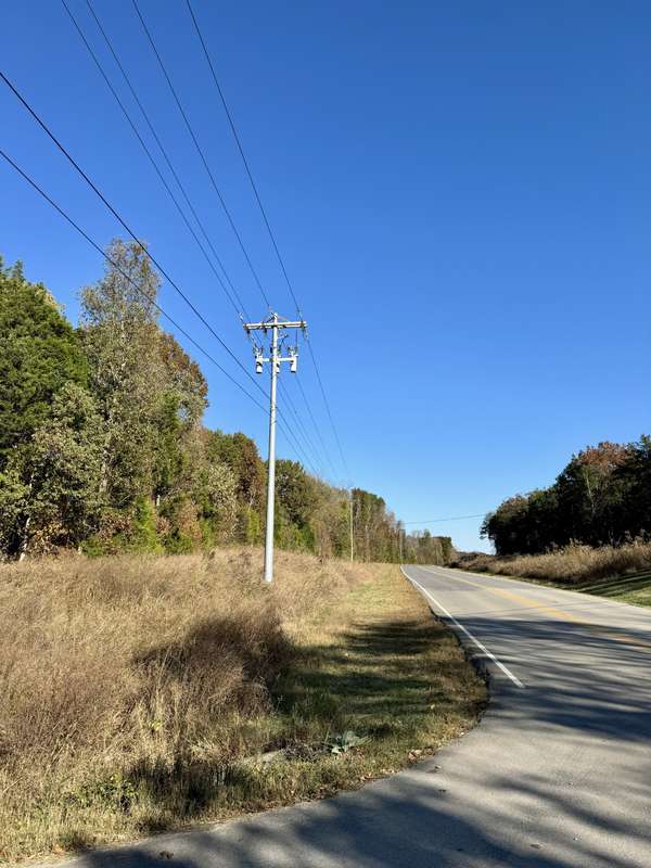 7492 Old Shores Rd, Murfreesboro, TN 37128