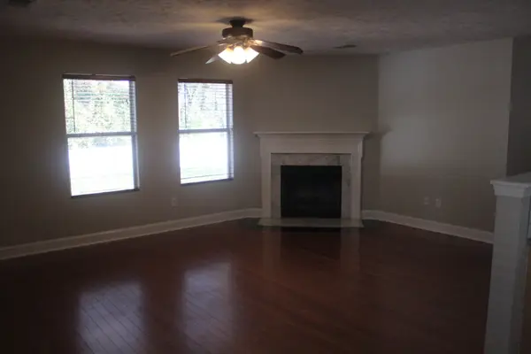 2797 Sutherland Dr, Thompsons Station, TN 37179