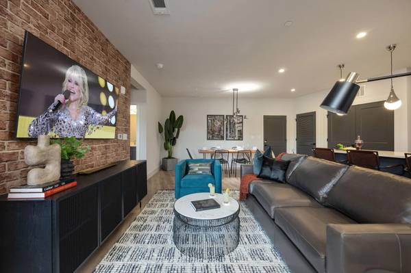 303 31st Ave #N #310, Nashville, TN 37203