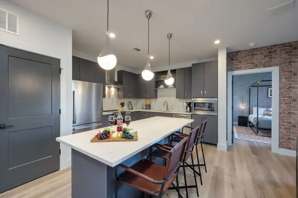 303 31st Ave #N #310, Nashville, TN 37203