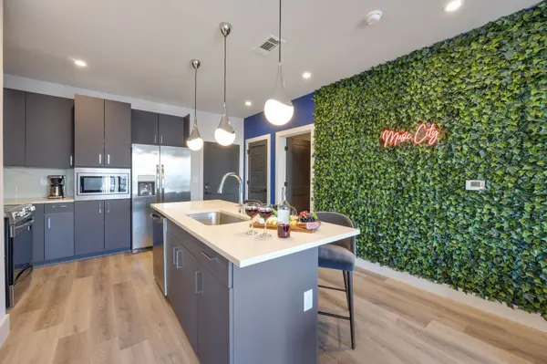 303 31st Ave #N #314, Nashville, TN 37203