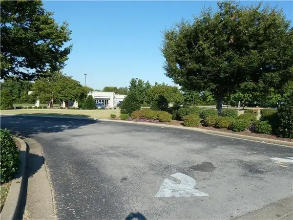 770 Nissan Dr, Smyrna, TN 37167