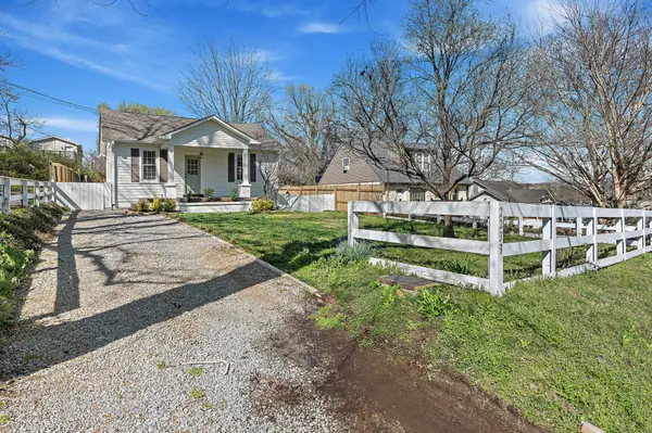 2233 Grandview Ave, Nashville, TN 37211