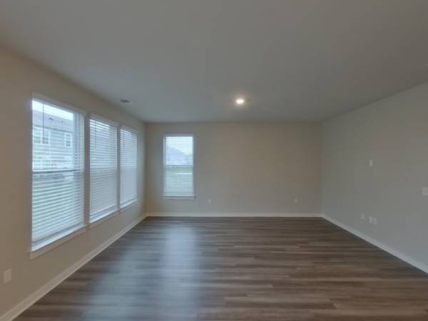 1724 Lannister Ave, Murfreesboro, TN 37128