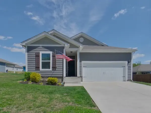 2927 Beeswax St, Columbia, TN 38401