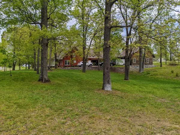 93 Tamatha Dr, Paris, TN 38242