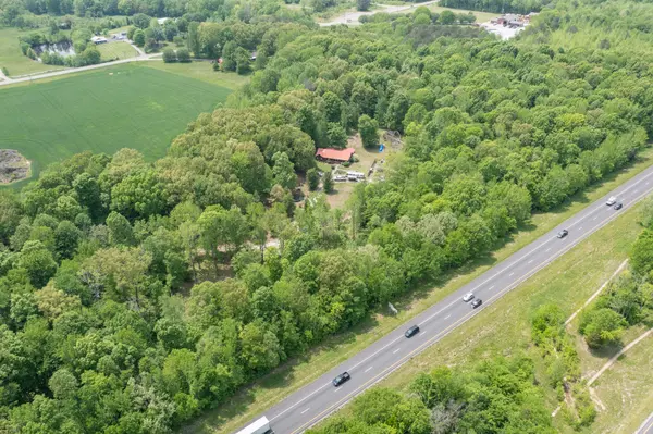 2126 Old Chambliss Rd, Pleasant View, TN 37146