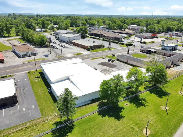 737 Madison St, Shelbyville, TN 37160