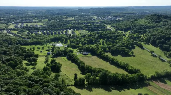 9553 Clovercroft Rd, Franklin, TN 37067