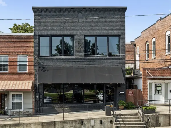 110 Third Ave #W, Carthage, TN 37030