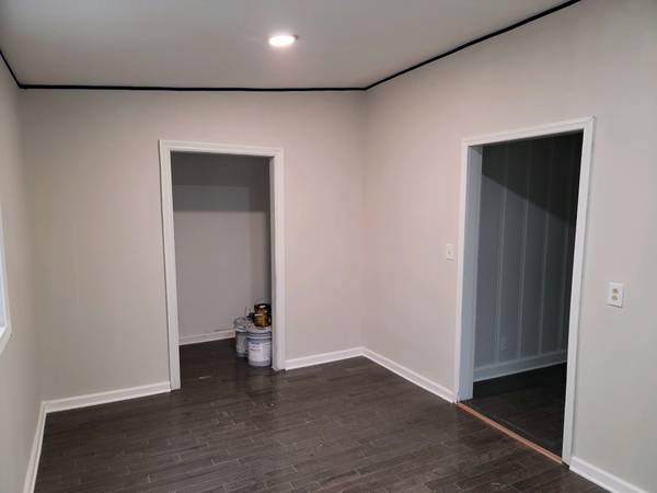 1040 Overlook Dr, Ashland City, TN 37015
