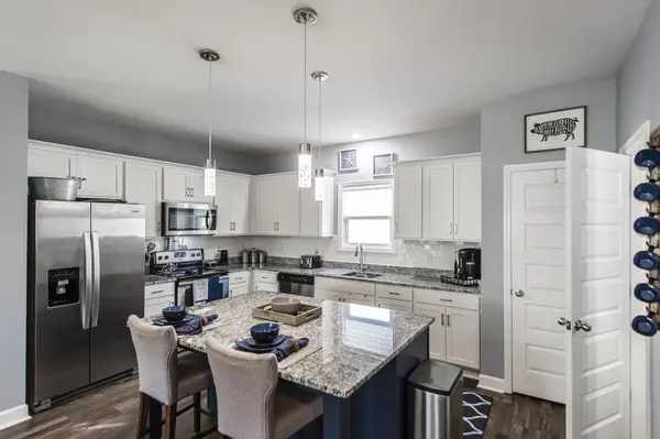 2019 French Bayou Ln, Hendersonville, TN 37075