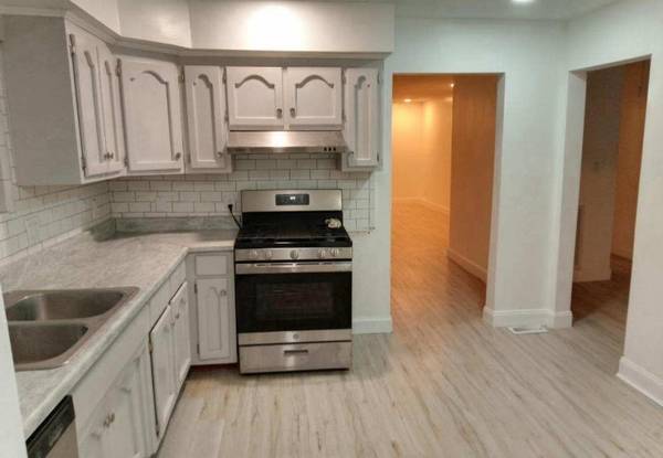 481 W Broad St, Smithville, TN 37166