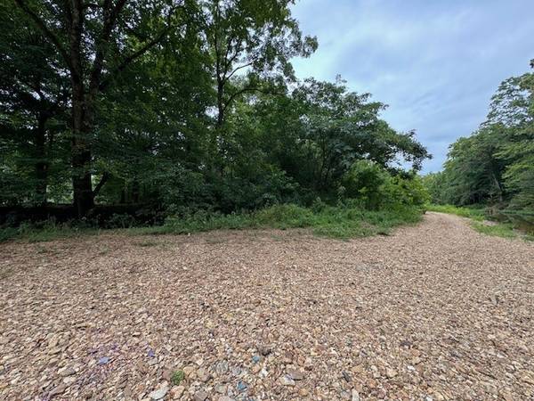 0 Fortyeight Creek Rd, Waynesboro, TN 38485