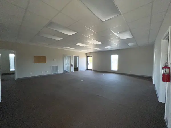 163 Vo Tech Dr, Mcminnville, TN 37110