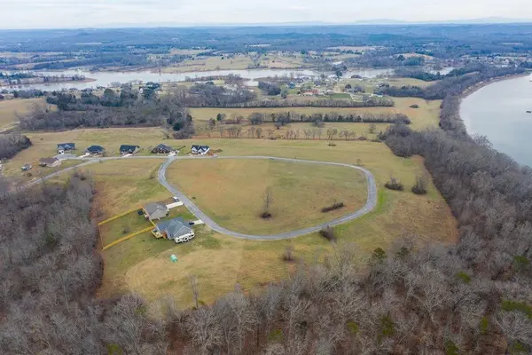 451 Overlook Drive, Dayton, TN 37321