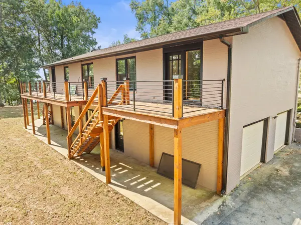407 Flower Lane Dr, Estill Springs, TN 37330