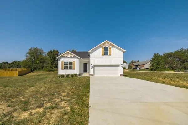 1547 Angus Way, Greenbrier, TN 37073