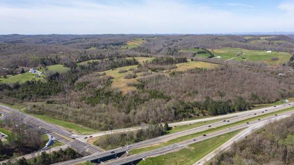 9011 Highway 321 #N, Lenoir City, TN 37771