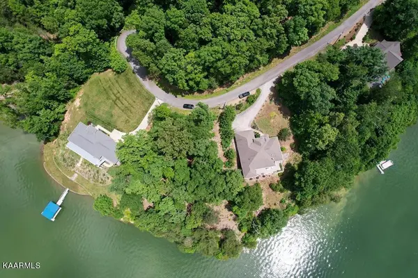 1147 Lakefront Place, Baneberry, TN 37890