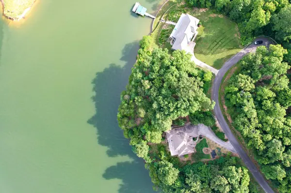 1147 Lakefront Place, Baneberry, TN 37890