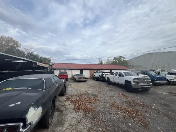 103105 Eva Dr, Clarksville, TN 37042