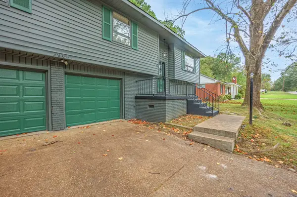 3944 Plymouth Ave, Memphis, TN 38128