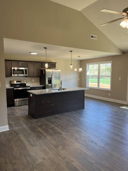 182 Ardell Dr, Clarksville, TN 37040