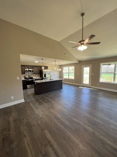 182 Ardell Dr, Clarksville, TN 37040
