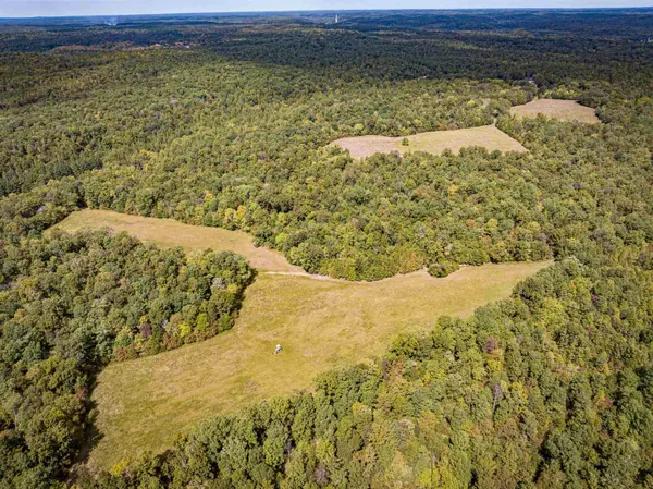 2642 Brodies Landing Rd, Parsons, TN 38363