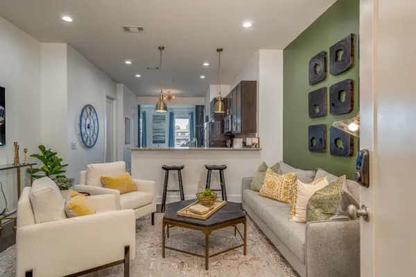 210 30th Ave #N #402, Nashville, TN 37203
