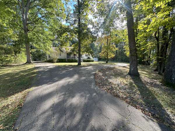 883 Crucifer Rd, Huron, TN 38345