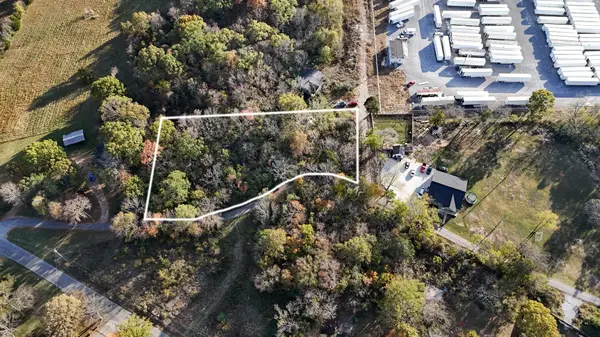 234 Draper Ln, Lebanon, TN 37087