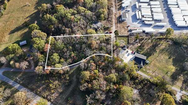 234 Draper Ln, Lebanon, TN 37087