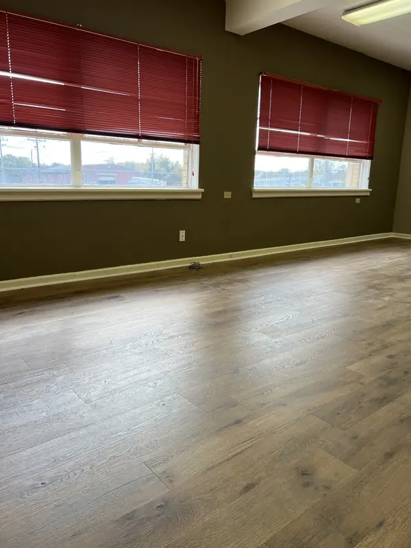 210 S Main St, Shelbyville, TN 37160