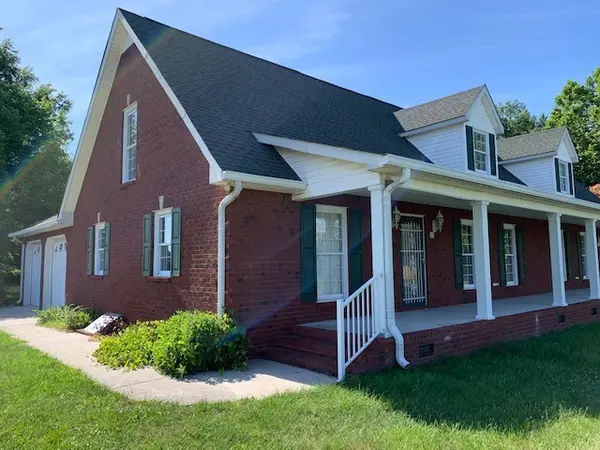 12 Fox Creek Ct, Manchester, TN 37355