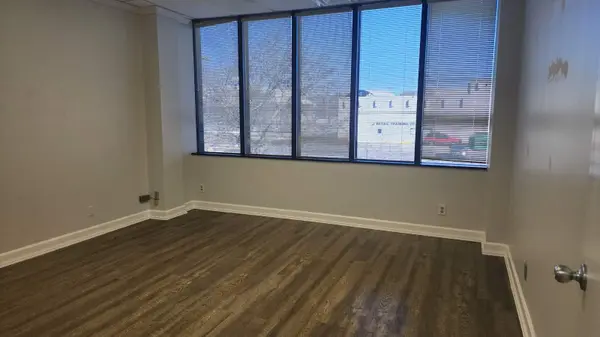 1994 Gallatin Pike Suite 302 #N, Madison, TN 37115
